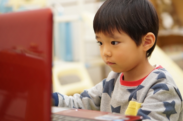 ジュニアクラス | プログラメイク - 中央区のパソコン・プログラミング教室